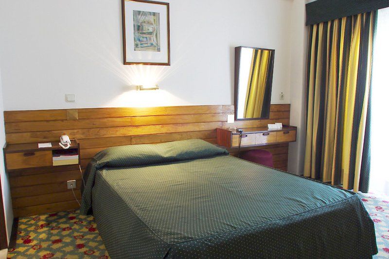 Hotel Jorge V Лиссабон Номер фото